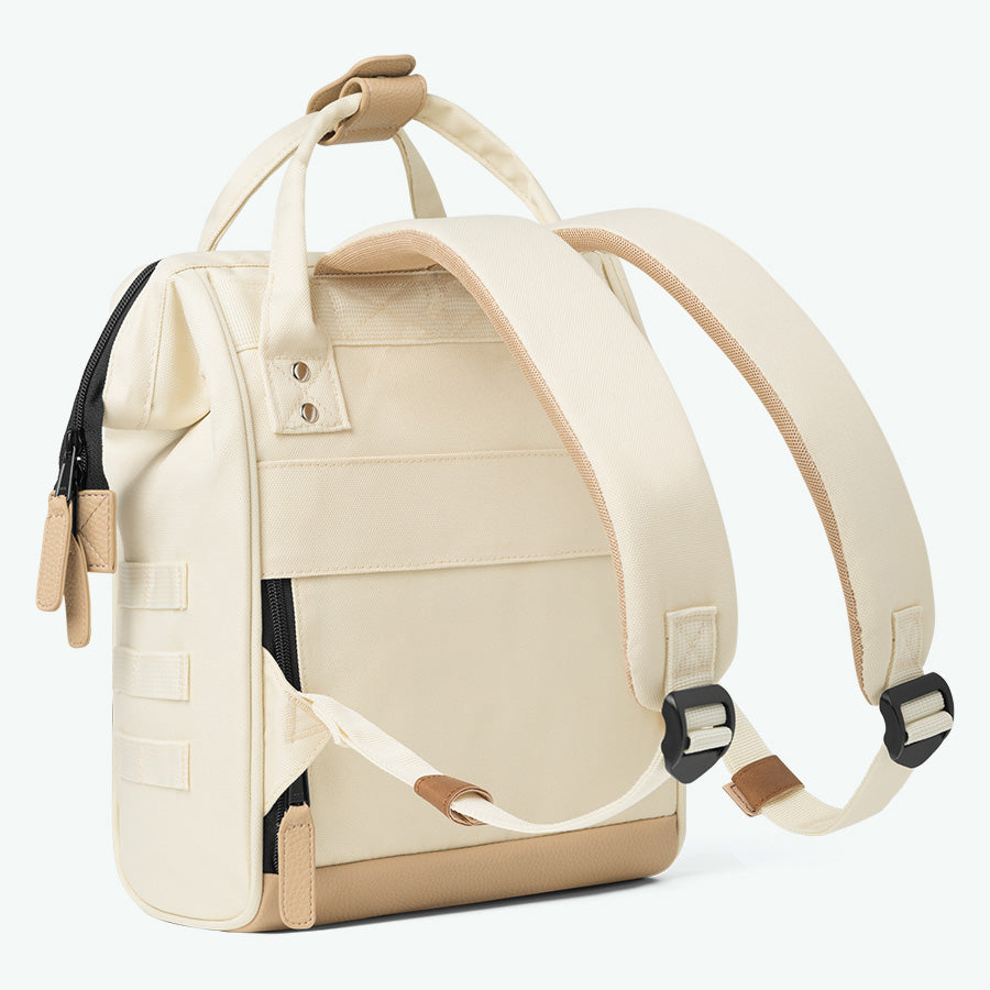 Adventurer Backpack Small Cap Town