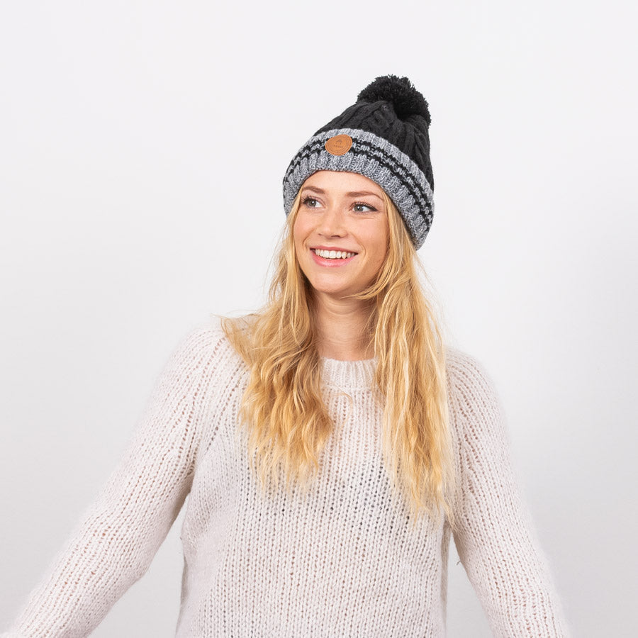 Beanie Creamy Gin New Black