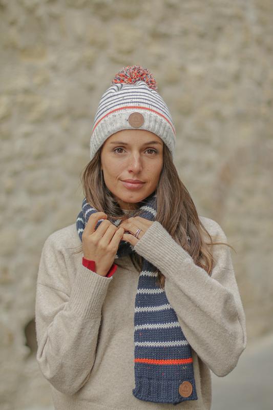 Scarf Red Lion Navy