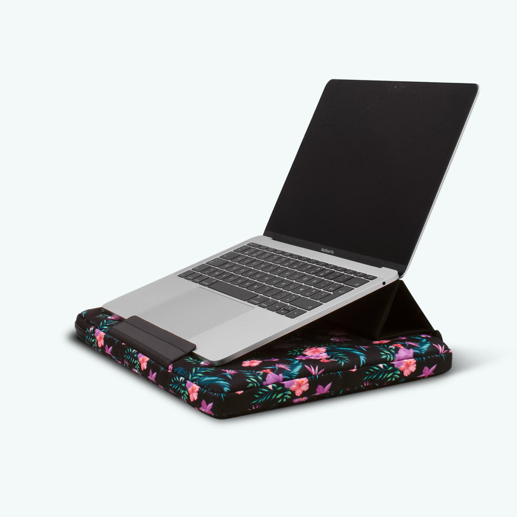 Laptop case 14 Raffles Place