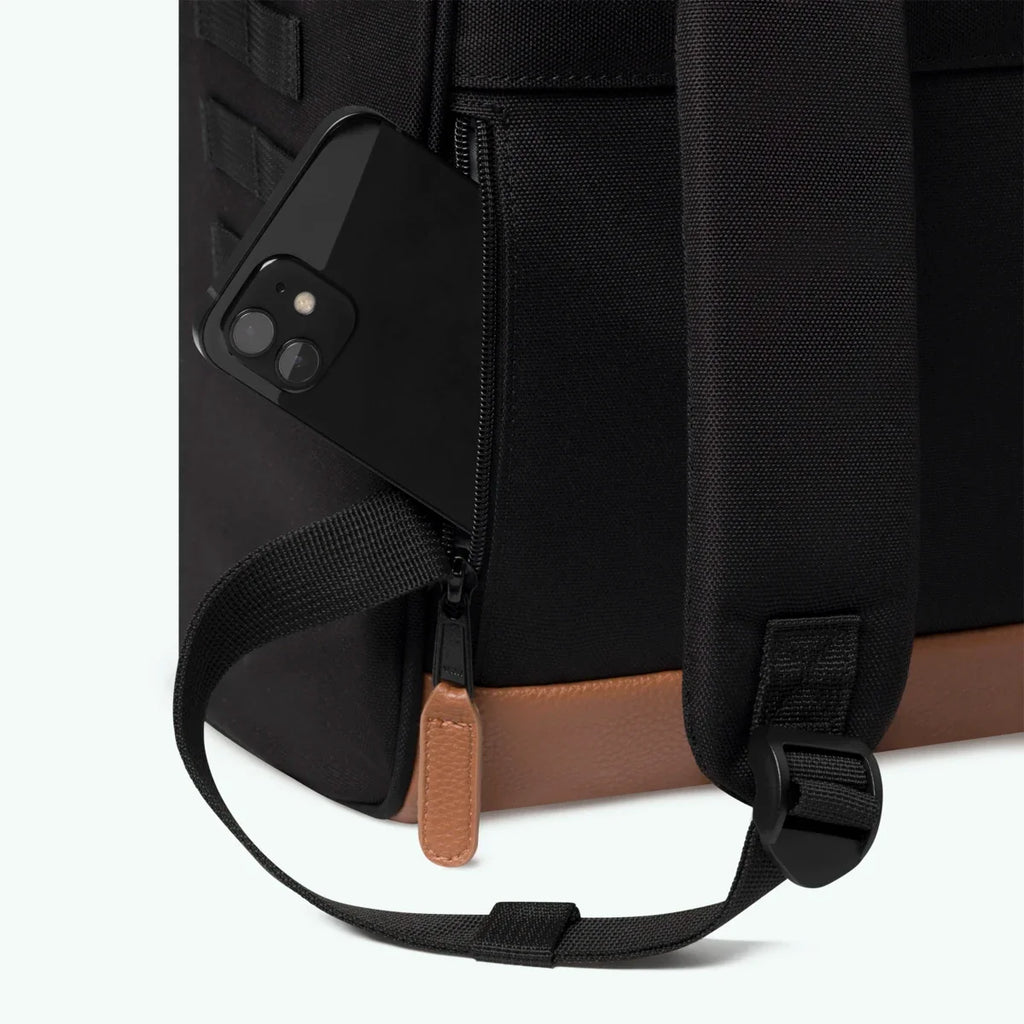 Backpack Adventurer Large Cologne