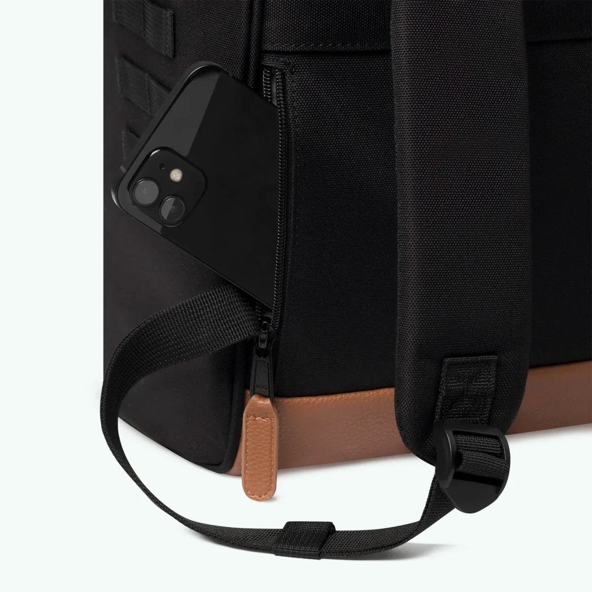 Backpack Adventurer Large Cologne