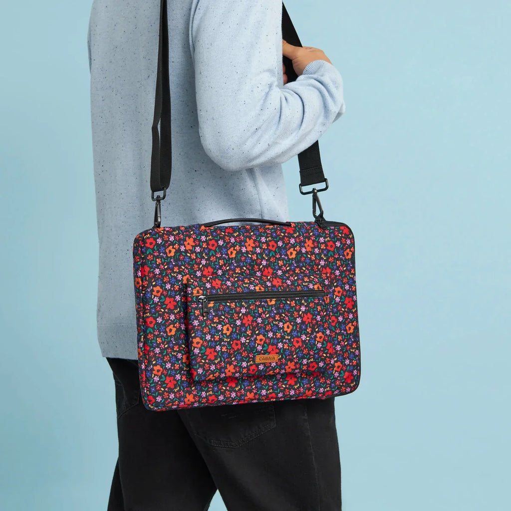 Laptop case 16 Farewell Square