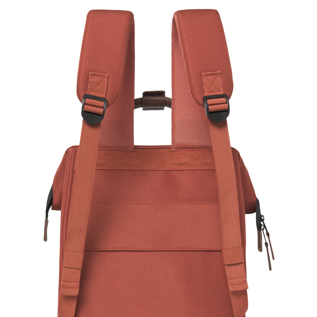 Backpack Adventurer Medium San Cristobal