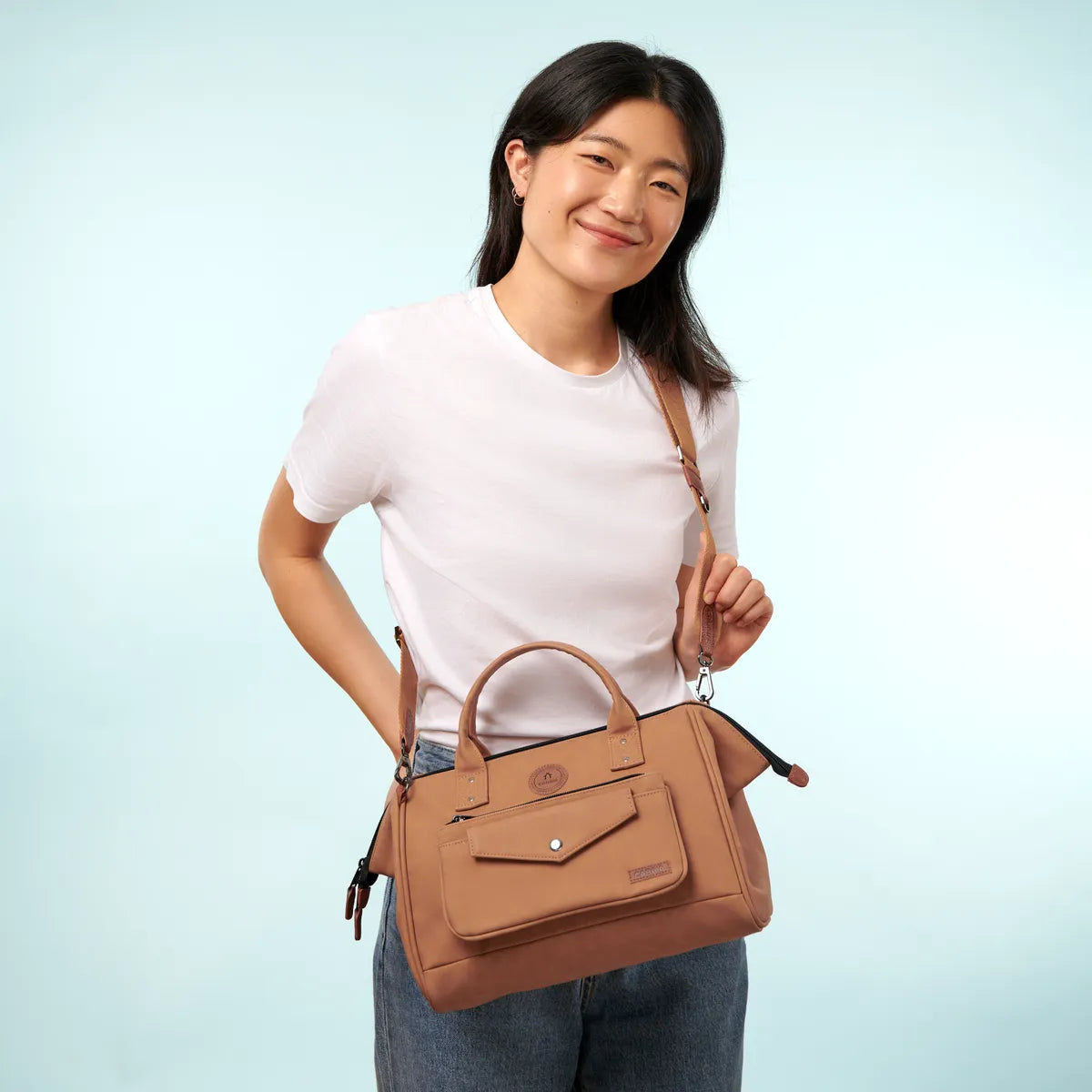 Crossbody Adventurer Large Moskau